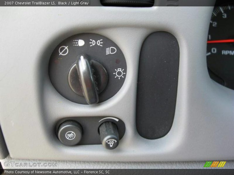 Black / Light Gray 2007 Chevrolet TrailBlazer LS