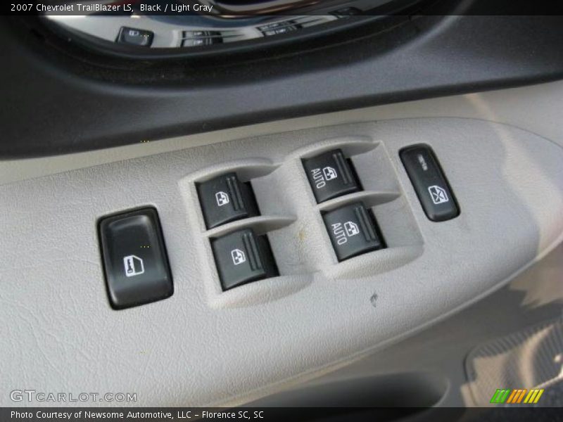 Black / Light Gray 2007 Chevrolet TrailBlazer LS