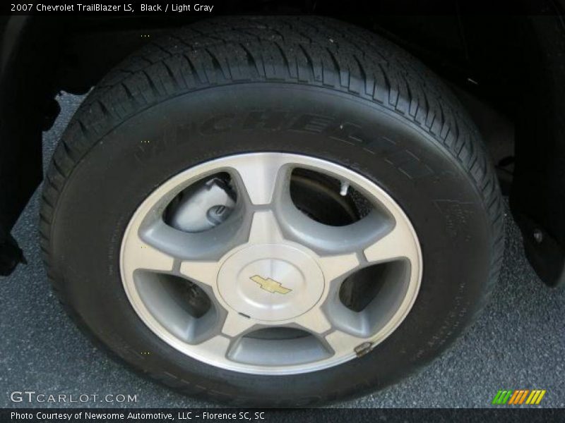 Black / Light Gray 2007 Chevrolet TrailBlazer LS
