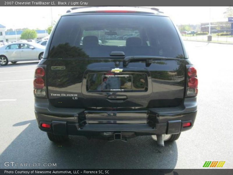 Black / Light Gray 2007 Chevrolet TrailBlazer LS