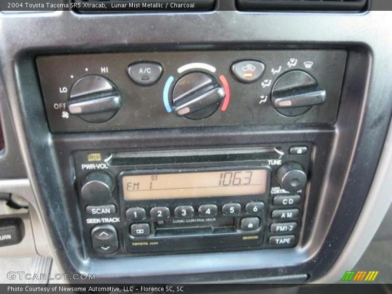 Controls of 2004 Tacoma SR5 Xtracab