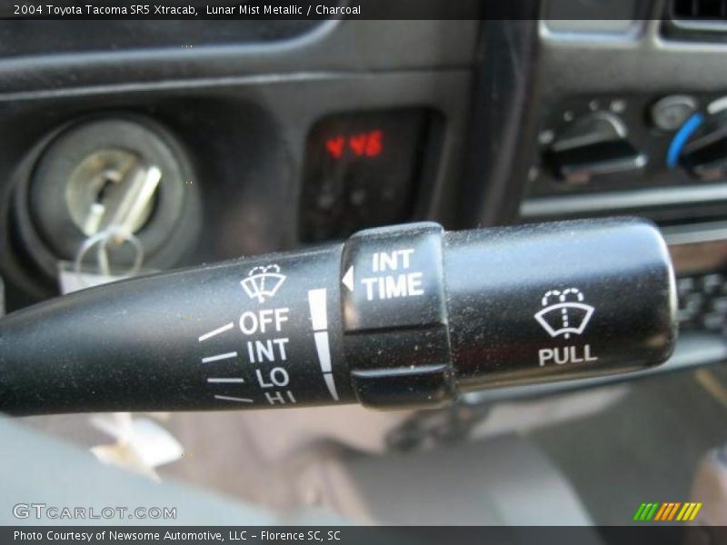 Controls of 2004 Tacoma SR5 Xtracab