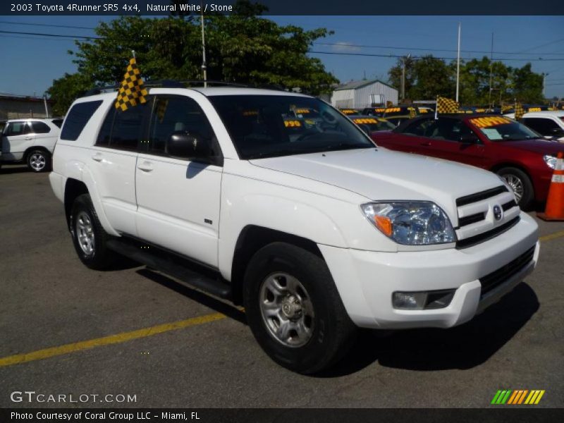 Front 3/4 View of 2003 4Runner SR5 4x4