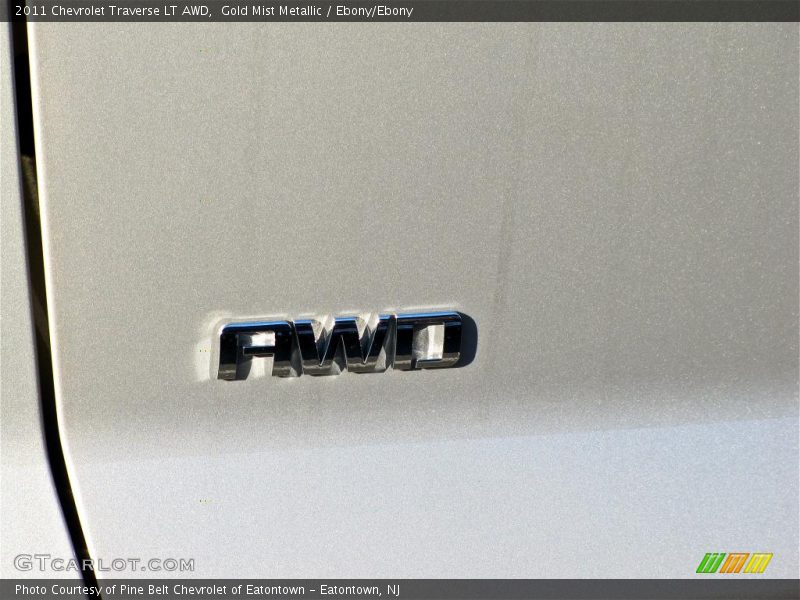 Gold Mist Metallic / Ebony/Ebony 2011 Chevrolet Traverse LT AWD