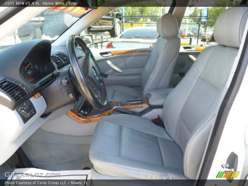 Alpine White / Gray 2003 BMW X5 4.4i