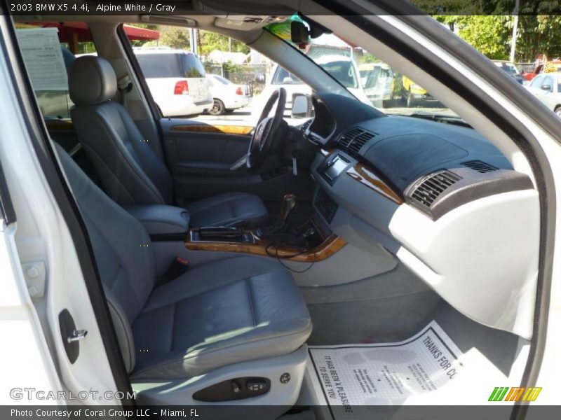 Alpine White / Gray 2003 BMW X5 4.4i