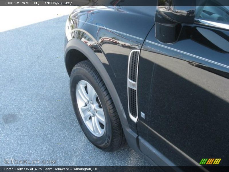 Black Onyx / Gray 2008 Saturn VUE XE