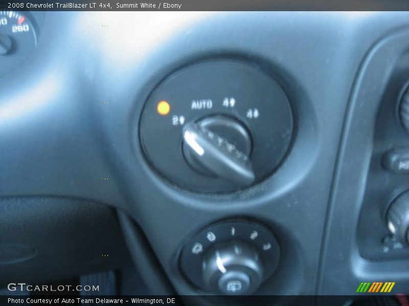 Summit White / Ebony 2008 Chevrolet TrailBlazer LT 4x4