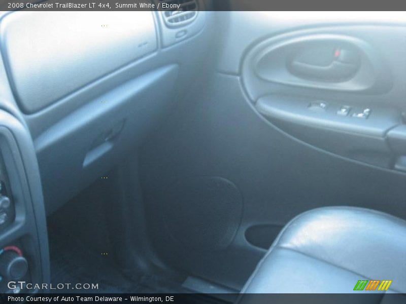 Summit White / Ebony 2008 Chevrolet TrailBlazer LT 4x4