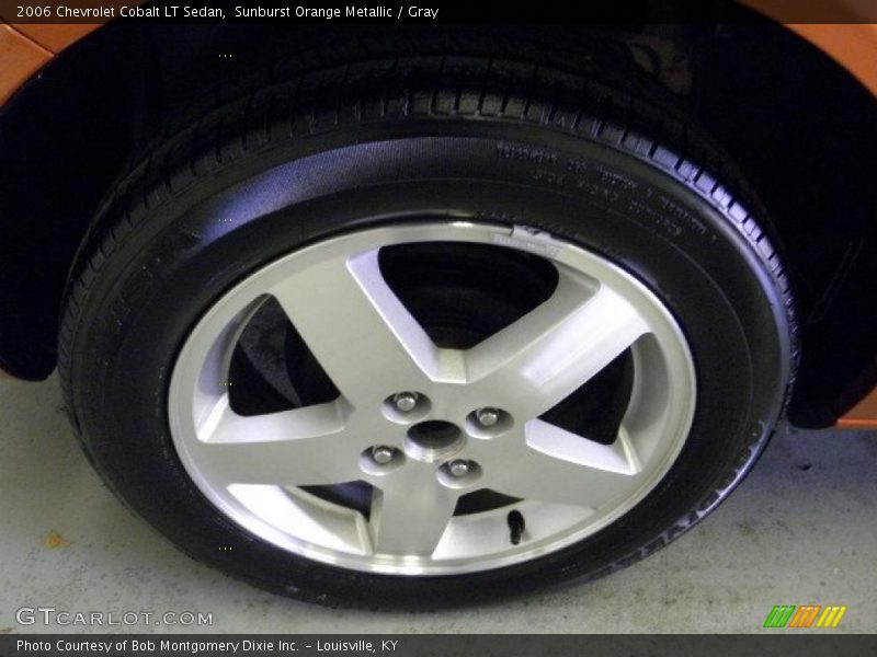 Sunburst Orange Metallic / Gray 2006 Chevrolet Cobalt LT Sedan