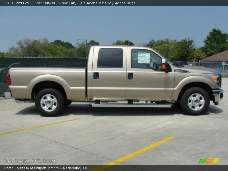  2011 F250 Super Duty XLT Crew Cab Pale Adobe Metallic