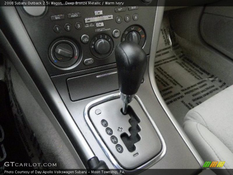 Deep Bronze Metallic / Warm Ivory 2008 Subaru Outback 2.5i Wagon