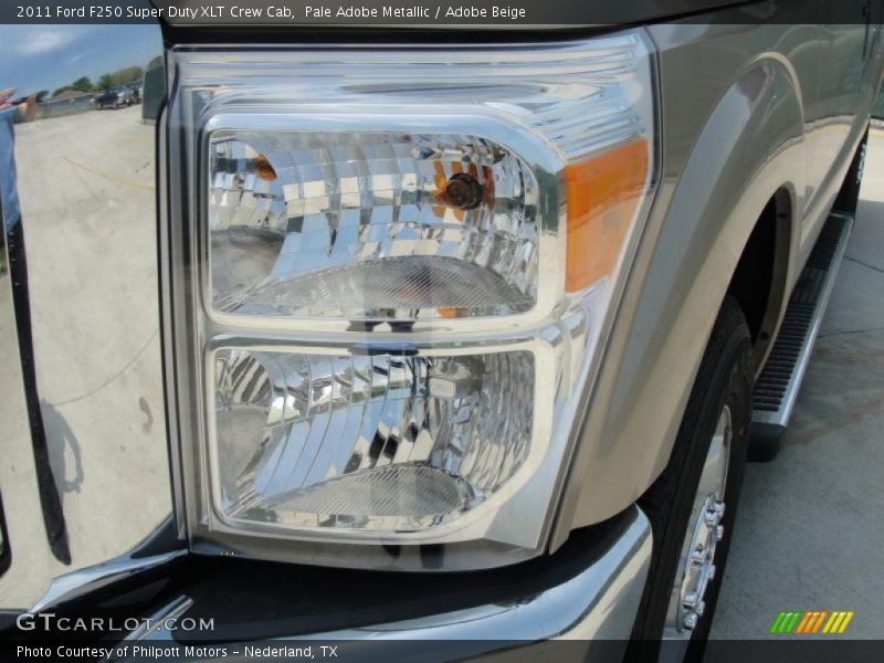 Pale Adobe Metallic / Adobe Beige 2011 Ford F250 Super Duty XLT Crew Cab