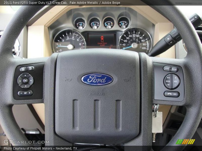 Controls of 2011 F250 Super Duty XLT Crew Cab