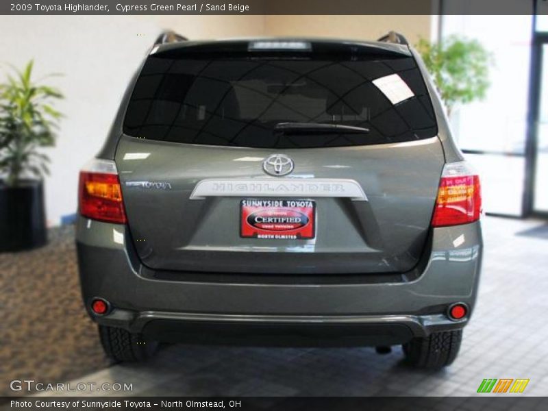 Cypress Green Pearl / Sand Beige 2009 Toyota Highlander