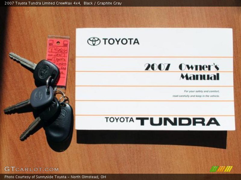 Black / Graphite Gray 2007 Toyota Tundra Limited CrewMax 4x4