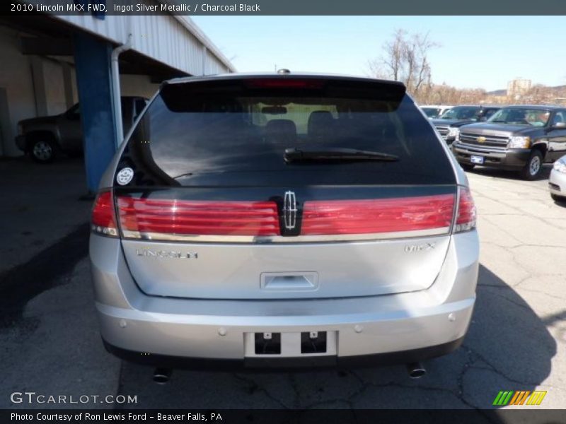 Ingot Silver Metallic / Charcoal Black 2010 Lincoln MKX FWD