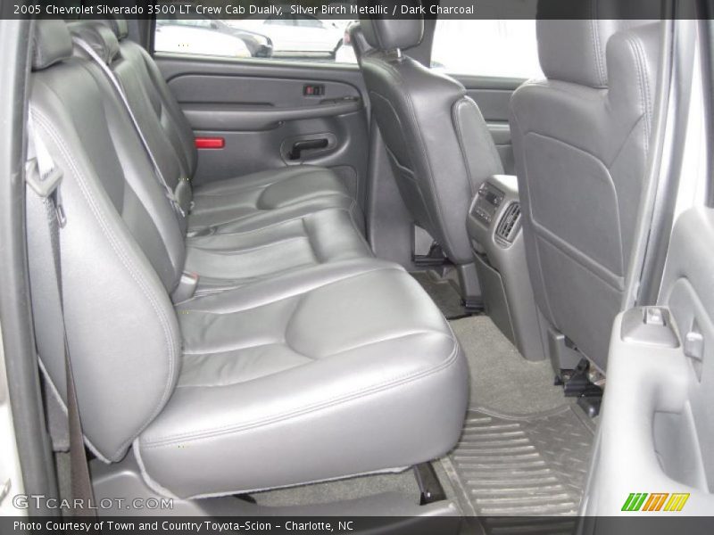  2005 Silverado 3500 LT Crew Cab Dually Dark Charcoal Interior
