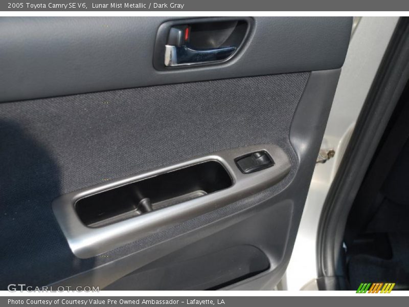 Lunar Mist Metallic / Dark Gray 2005 Toyota Camry SE V6