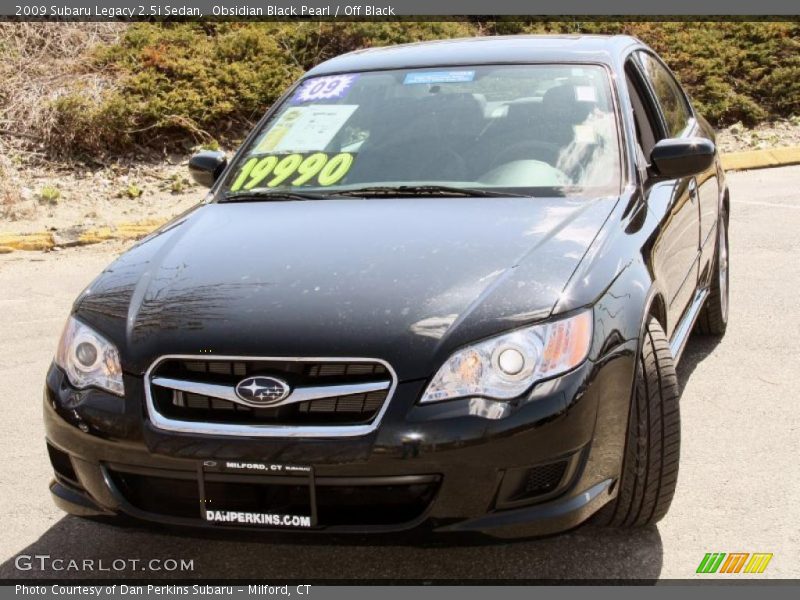 Obsidian Black Pearl / Off Black 2009 Subaru Legacy 2.5i Sedan