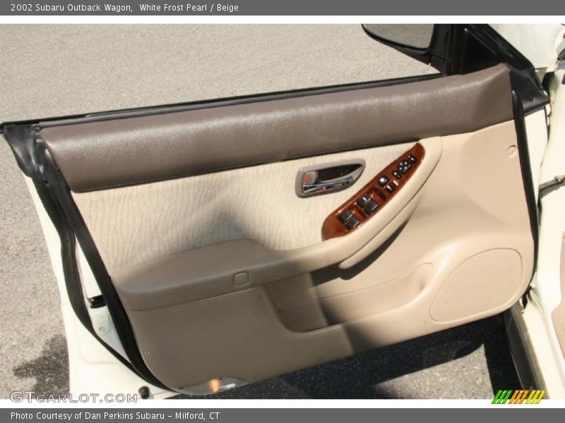 White Frost Pearl / Beige 2002 Subaru Outback Wagon