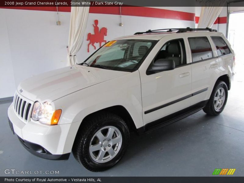 Stone White / Dark Slate Gray 2008 Jeep Grand Cherokee Laredo