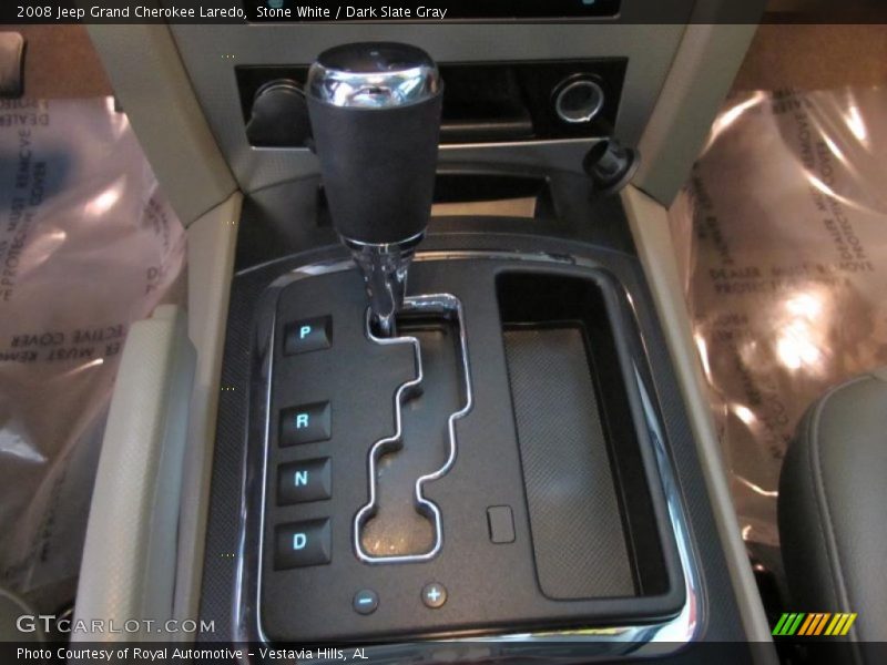 Stone White / Dark Slate Gray 2008 Jeep Grand Cherokee Laredo