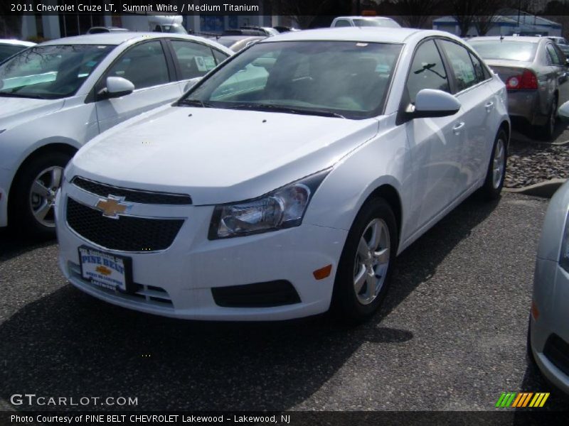 Summit White / Medium Titanium 2011 Chevrolet Cruze LT