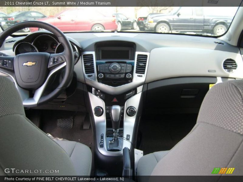 Summit White / Medium Titanium 2011 Chevrolet Cruze LT