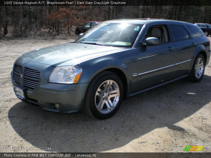 Magnesium Pearl / Dark Slate Gray/Light Graystone 2005 Dodge Magnum R/T