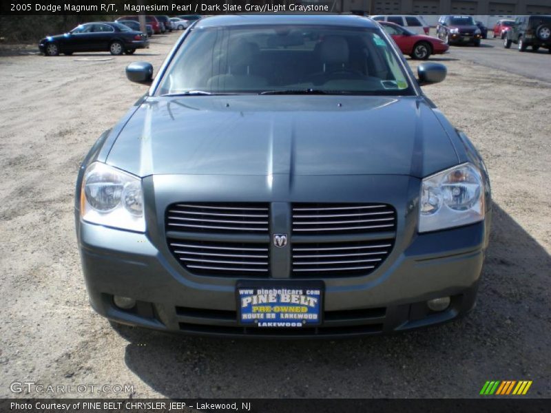 Magnesium Pearl / Dark Slate Gray/Light Graystone 2005 Dodge Magnum R/T
