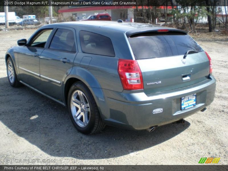 Magnesium Pearl / Dark Slate Gray/Light Graystone 2005 Dodge Magnum R/T