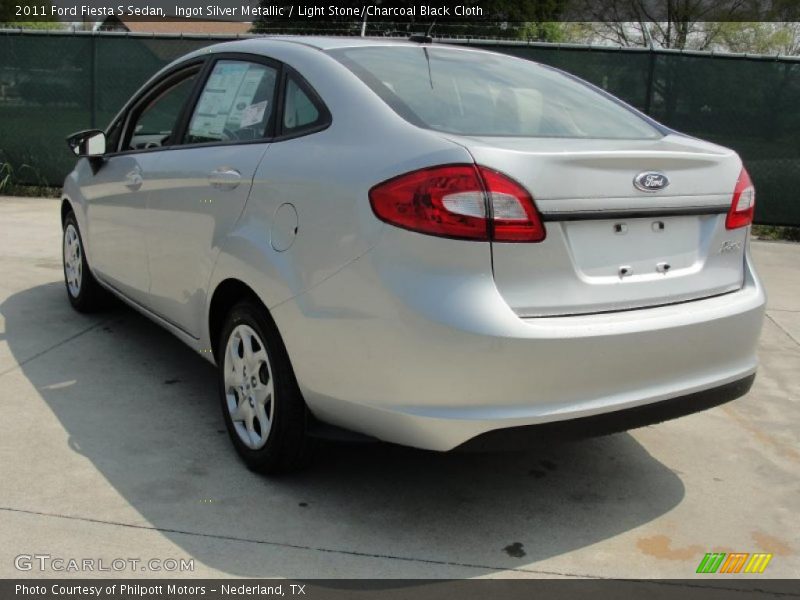 Ingot Silver Metallic / Light Stone/Charcoal Black Cloth 2011 Ford Fiesta S Sedan