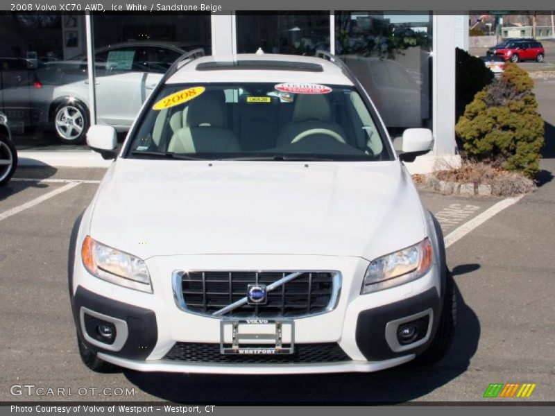 Ice White / Sandstone Beige 2008 Volvo XC70 AWD