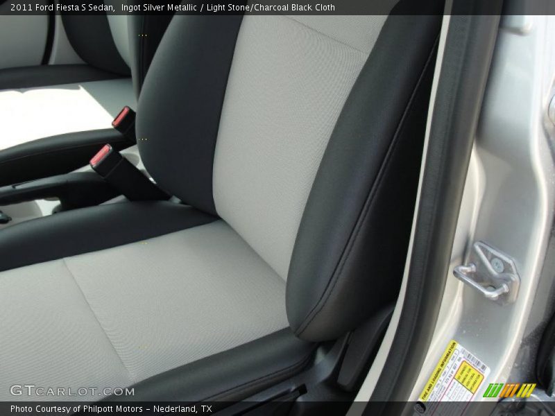 Ingot Silver Metallic / Light Stone/Charcoal Black Cloth 2011 Ford Fiesta S Sedan