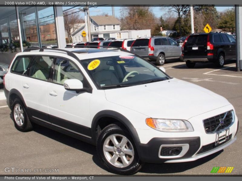 Ice White / Sandstone Beige 2008 Volvo XC70 AWD