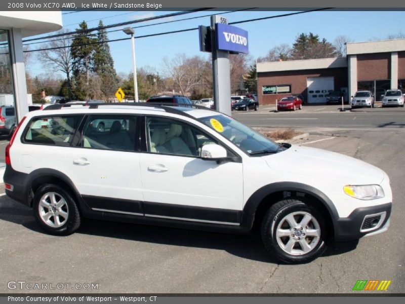 Ice White / Sandstone Beige 2008 Volvo XC70 AWD