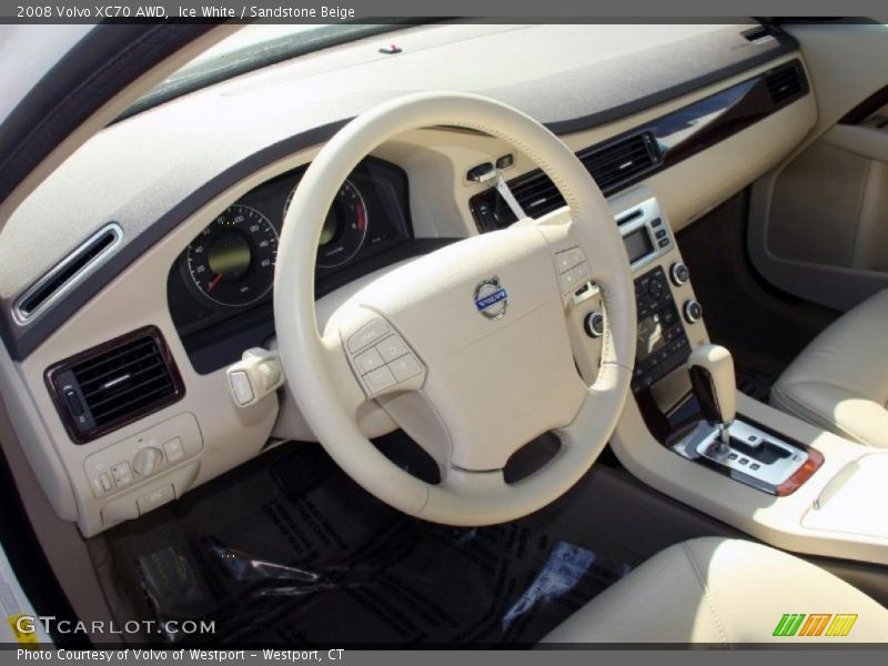 Ice White / Sandstone Beige 2008 Volvo XC70 AWD