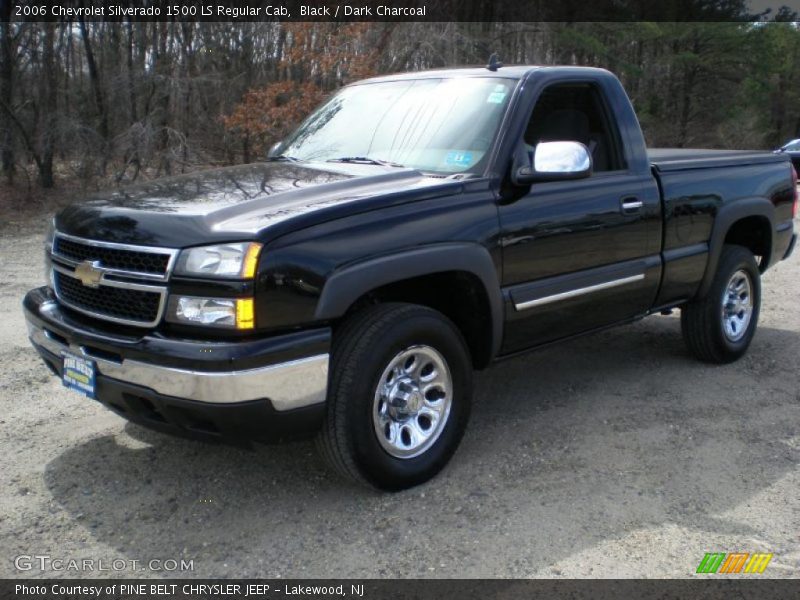 Black / Dark Charcoal 2006 Chevrolet Silverado 1500 LS Regular Cab