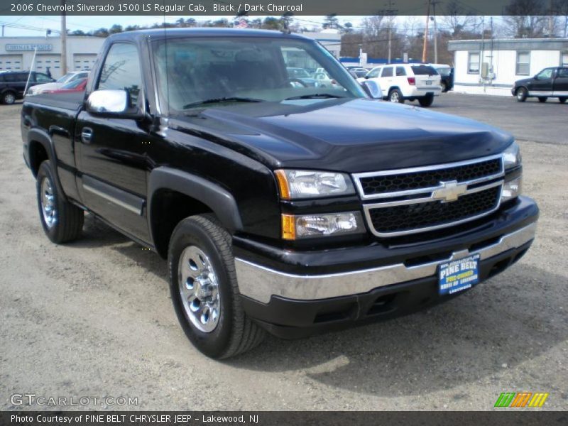 Black / Dark Charcoal 2006 Chevrolet Silverado 1500 LS Regular Cab