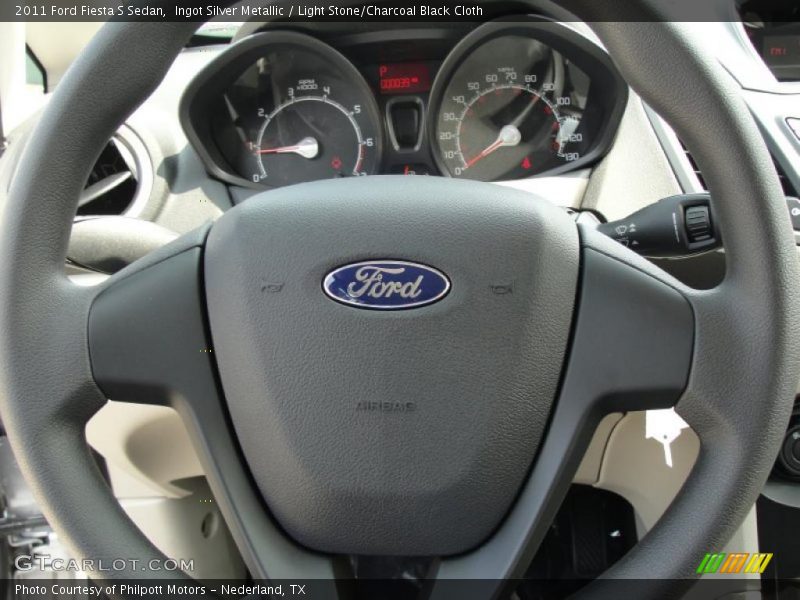 Ingot Silver Metallic / Light Stone/Charcoal Black Cloth 2011 Ford Fiesta S Sedan