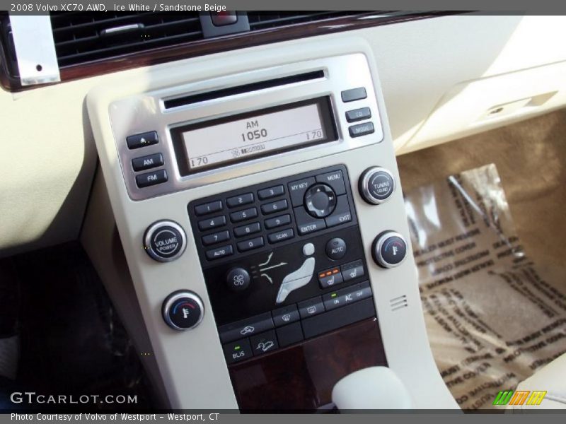 Ice White / Sandstone Beige 2008 Volvo XC70 AWD