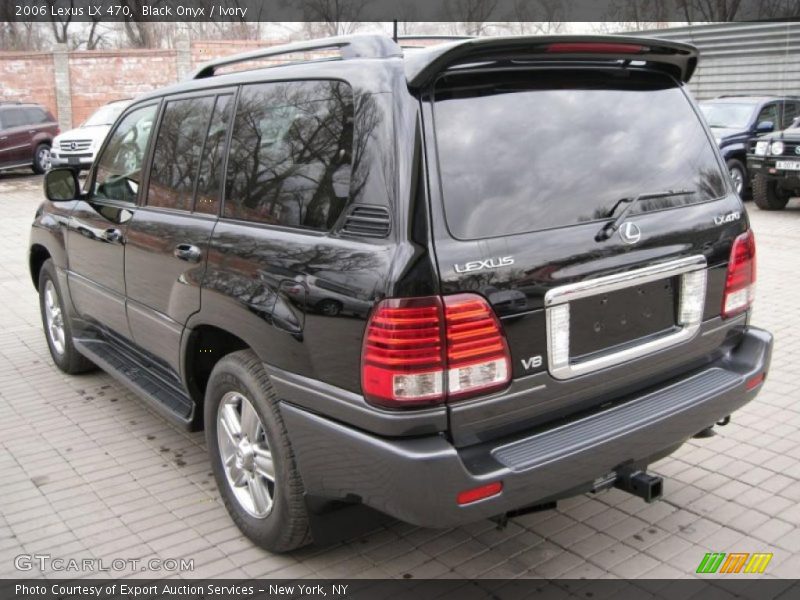 Black Onyx / Ivory 2006 Lexus LX 470