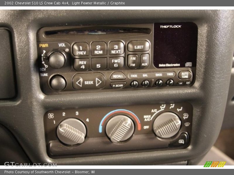 Controls of 2002 S10 LS Crew Cab 4x4