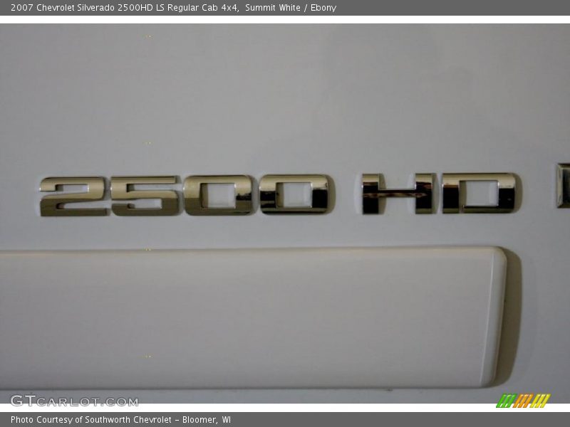 Summit White / Ebony 2007 Chevrolet Silverado 2500HD LS Regular Cab 4x4