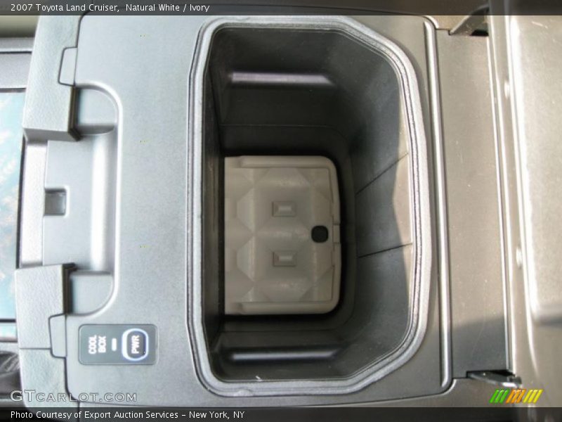 Natural White / Ivory 2007 Toyota Land Cruiser