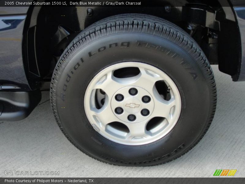 Dark Blue Metallic / Gray/Dark Charcoal 2005 Chevrolet Suburban 1500 LS