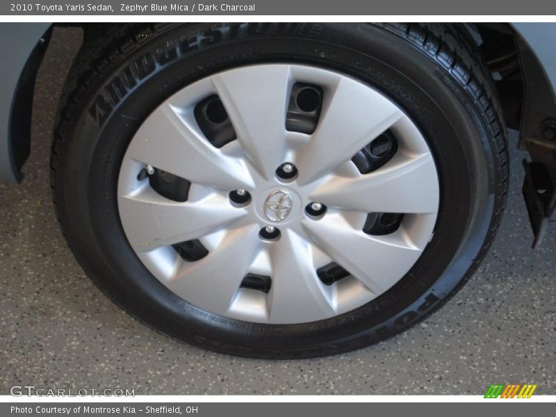 Zephyr Blue Mica / Dark Charcoal 2010 Toyota Yaris Sedan