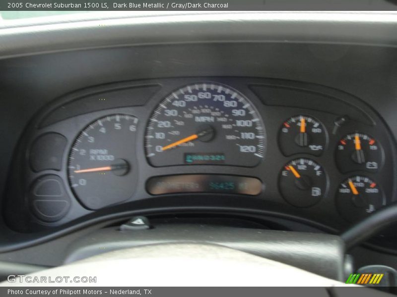 Dark Blue Metallic / Gray/Dark Charcoal 2005 Chevrolet Suburban 1500 LS