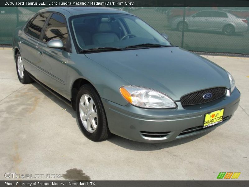 Light Tundra Metallic / Medium/Dark Flint Grey 2006 Ford Taurus SEL